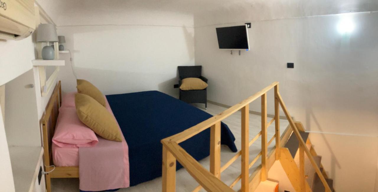 Monolocale Porta Napoli Apartment Brindisi Ngoại thất bức ảnh