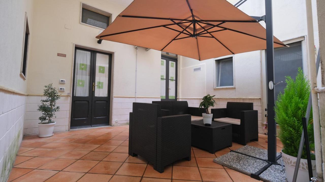 Monolocale Porta Napoli Apartment Brindisi Ngoại thất bức ảnh